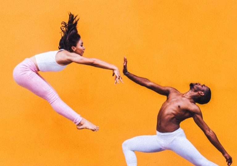 dancing couple perla-de-los-santos-660437-unsplash lower res